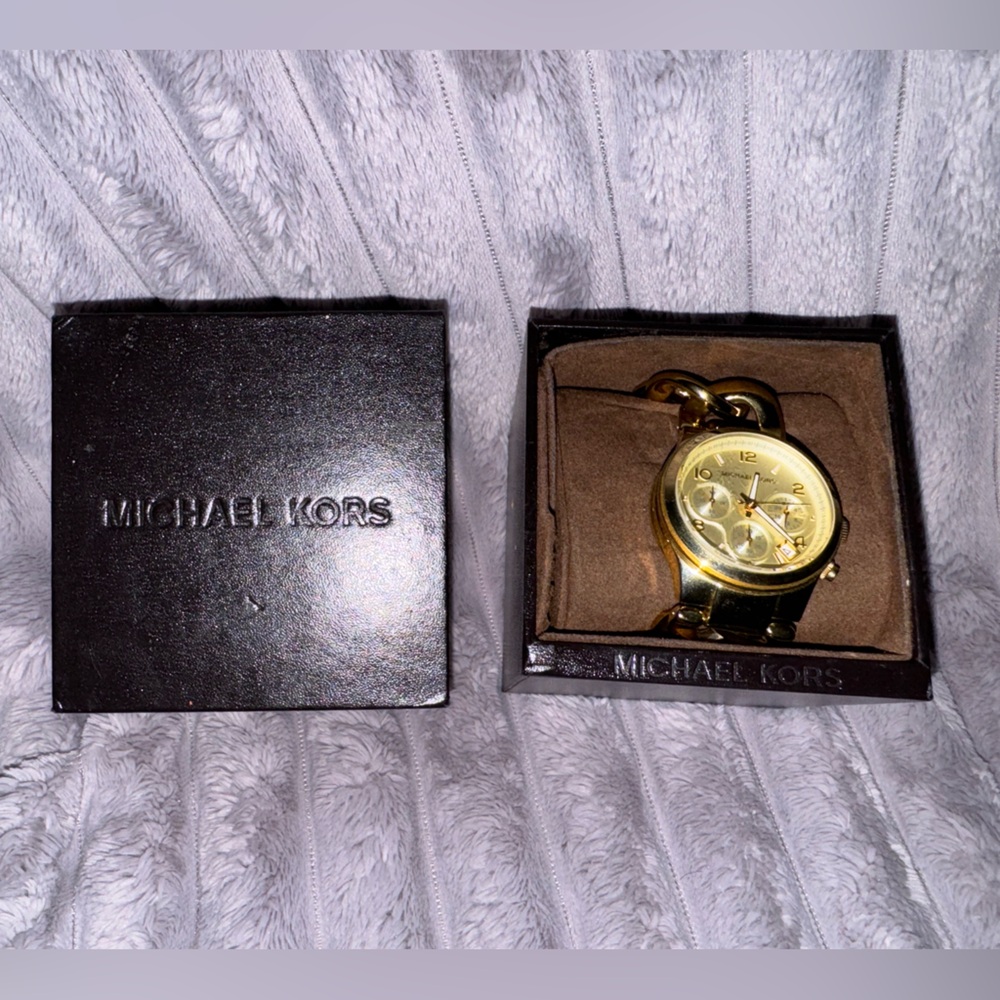 Michael Kors Gold Watch (adjustable)